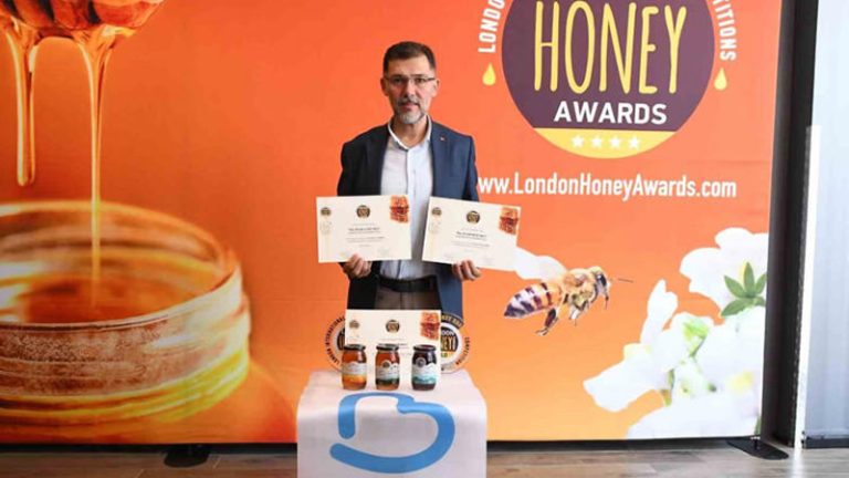 Balıkesir Balına Londra’dan Altın Ödül