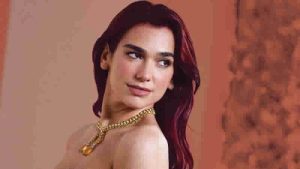 Dua Lipa İngiltere’nin En Zengin Ünlüleri Arasına Girdi: Haftada 1 Milyon Sterlin