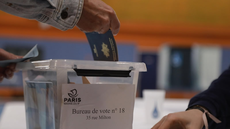 Fransa Erken Genel Seçimlerinden Sol İttifak Zaferle Çıktı
