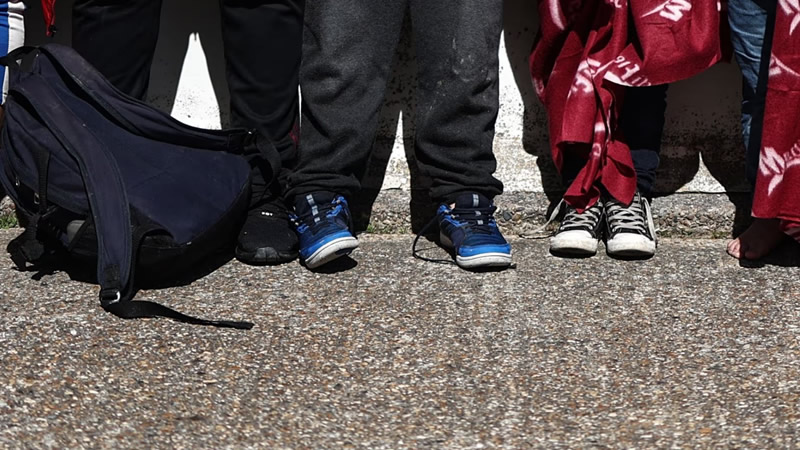 Rapor: Ailesi Olmadan İngiltere’ye Göç Eden 440 Mülteci Çocuk Kayboldu