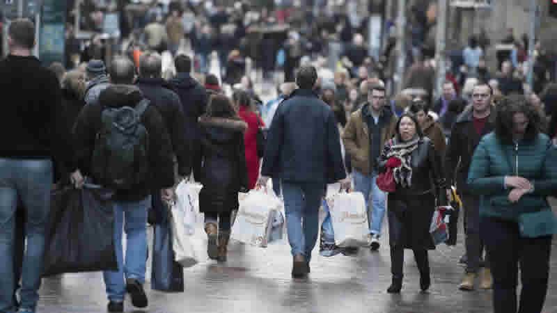 İngiltere’de Perakende Satışlar Düşüş Gösterdi
