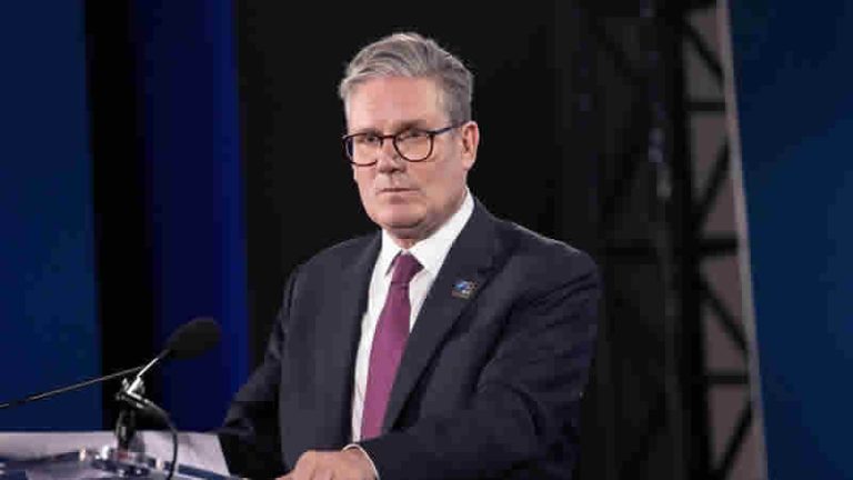 Başbakan Starmer Düzensiz Göçü Çözmek İçin 84 Milyon Sterlinlik Fon Açıkladı