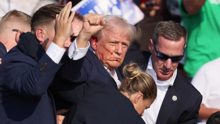 ABD Başkan Adayı Donald Trump’a Silahlı Saldırı