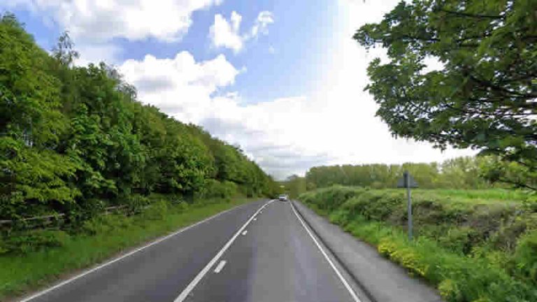 Batı Yorkshire’da Trajik Kaza: İki Çocuk ve Dört Yetişkin Hayatını Kaybetti