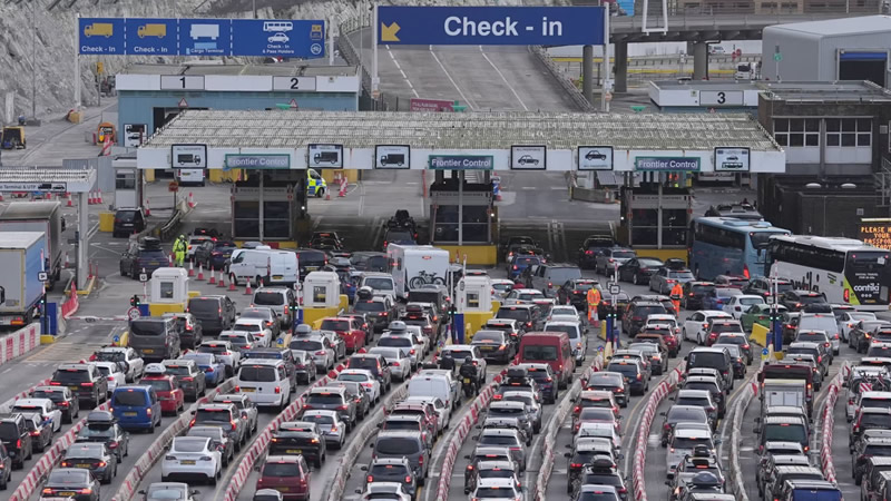 İngiltere Limanlarına AB Biyometrik Kontrolleri İçin 10,5 Milyon Sterlinlik Destek