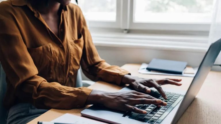 Tam Zamanlı Çalışanlara Haftada Dört Gün Çalışma Hakkı Gelmesi Gündemde