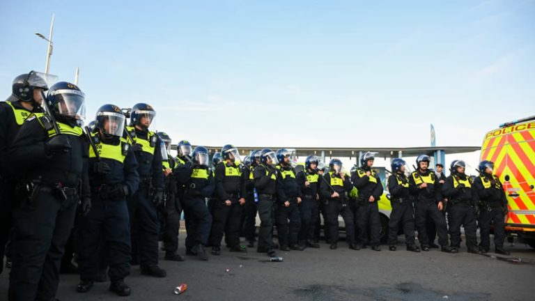 Kral Charles’tan Polise Teşekkür: İsyanlar Sonrası Düzen Tekrar Sağlandığı İçin Minnettarım