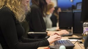 İngiltere’de Çalışmayan ve Eğitim Görmeyen Gençlerin Sayısı 870 Bini Aştı