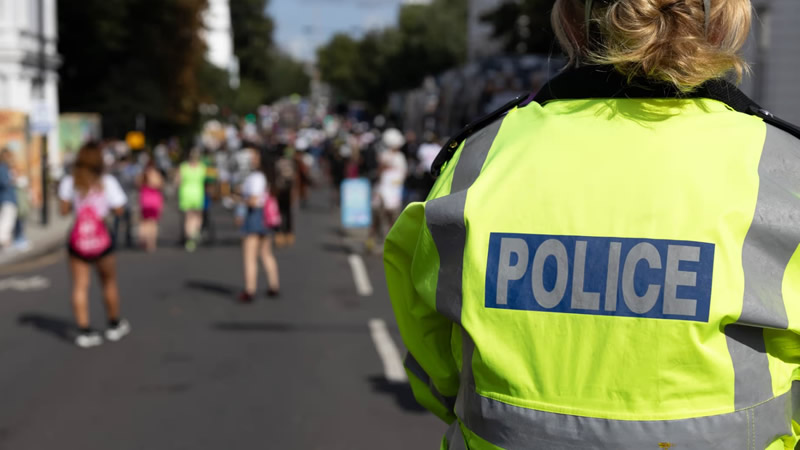 Notting Hill Karnavalında Bıçaklanan Kadının Hayati Tehlikesi Sürüyor