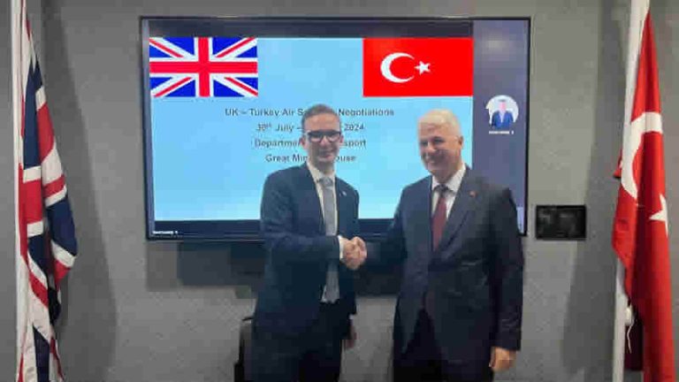 Türkiye ve İngiltere Arasında Yeni Hava Ulaşım Anlaşması İmzalandı