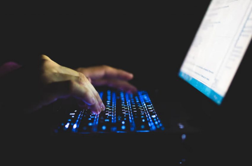 Galler’de Laptop Çalan Hırsızın 20 Yıldır Hapiste Olduğu Ortaya Çıktı