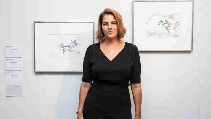 Tracey Emin’in “Seni Sonuna Kadar Takip Ettim” Sergisi Londra’da Sanatseverlerle Buluşuyor
