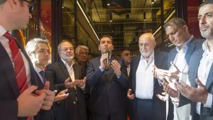 Hafız Mustafa 1864’ün Londra Şubesine Büyük İlgi