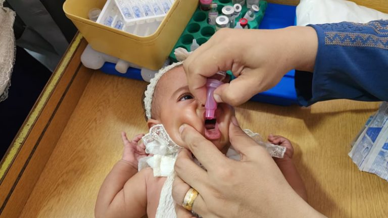 Gazze’de İlk Kez Çocuk Felci Aşısı Yapıldı