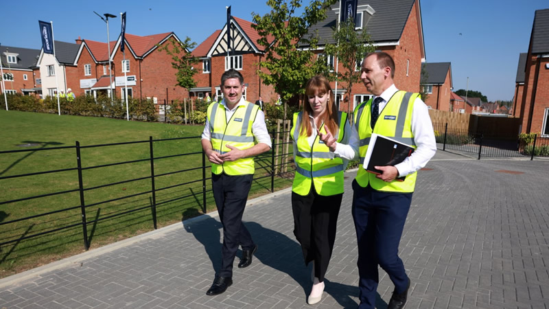 İngiltere’de Yeni Konut Planlama Onayları Son 10 Yılın En Düşük Seviyesinde