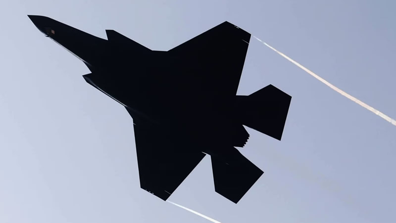 İngiltere, İsrail’e Gönderilen 30 Silahın Lisansını Askıya Aldı