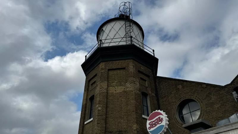Londra’daki Bu Deniz Fenerinde Müzik, Bin Yıl Boyunca Susmayacak