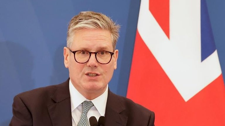 İngiltere, Lübnan’daki Vatandaşlarını Tahliye İçin Kıbrıs’a 700 Asker Gönderiyor