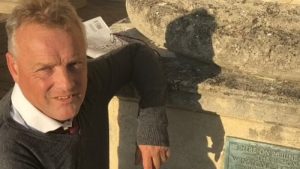 İngiltere’de Selam Vermeyen Patronuna Dava Açan Çalışan Tazminat Kazandı