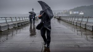 Londra Genelinde 6 Sel Uyarısı