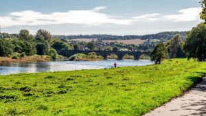 İngiltere’de Ilık ve Yağışlı Bir Hafta Bekleniyor