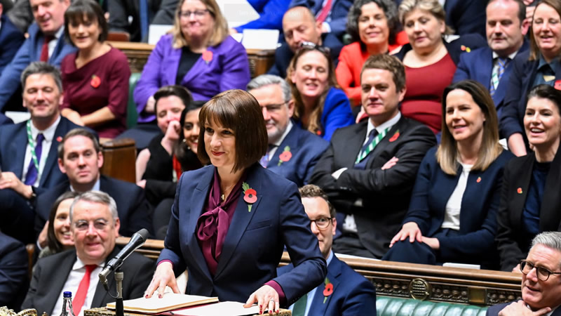 İngiltere’de Son 30 Yılın En Büyük Vergi Artışı Duyuruldu