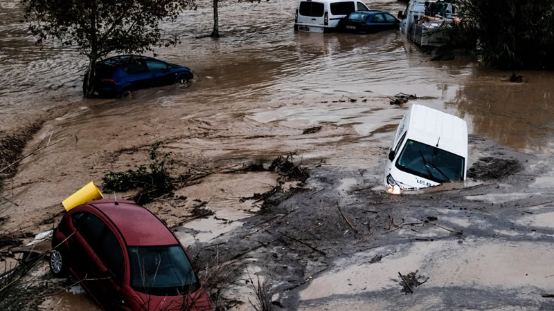 İspanya’daki Sel Felaketinde Kurtarılan 71 Yaşındaki İngiliz Hipotermi Nedeniyle Hayatını Kaybetti