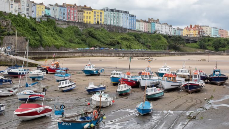 Galler’de Ziyaretçilerden Konaklama Vergisi Alınması Planlanıyor