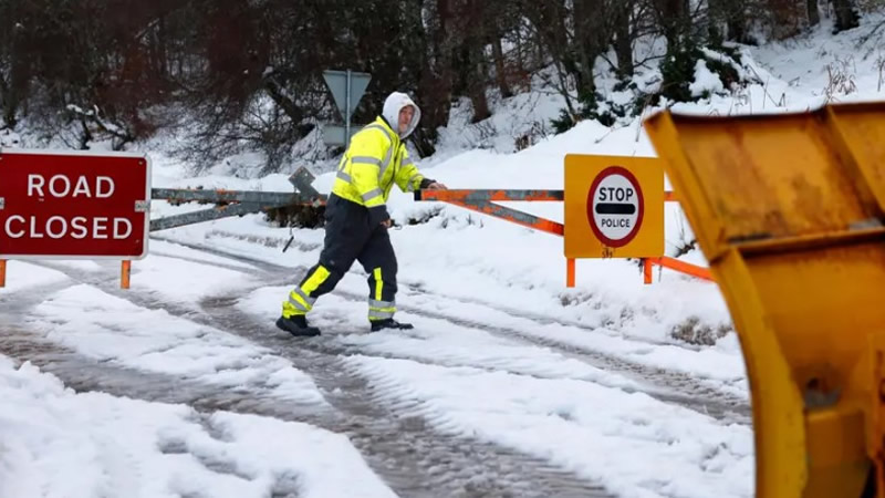 Birleşik Krallık’ta Kar ve Buz Uyarıları: Soğuk Hava Dalgası Seyahatleri Etkileyebilir