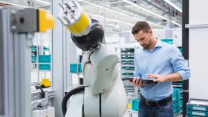 İngiltere’de Yapay Zeka ile 1-3 Milyon İş Kaybı Bekleniyor