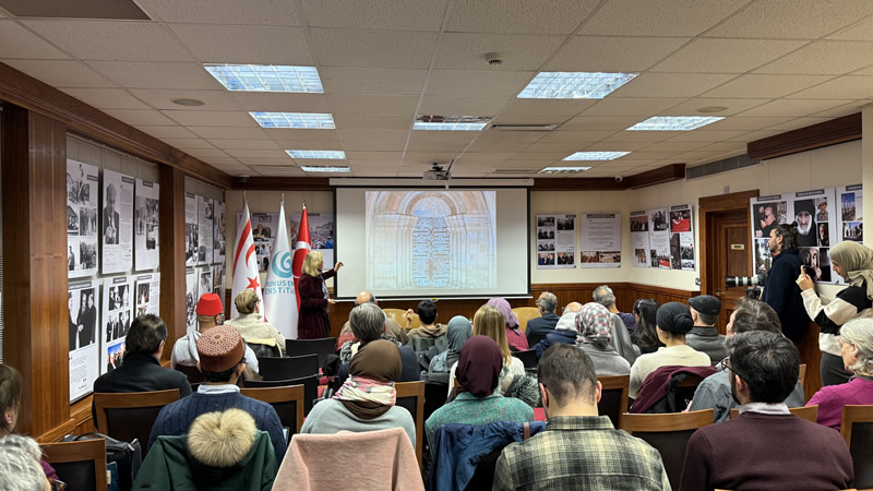 Diana Darke, Yunus Emre Enstitüsü’nde “Islamesque” Üzerine Konuştu