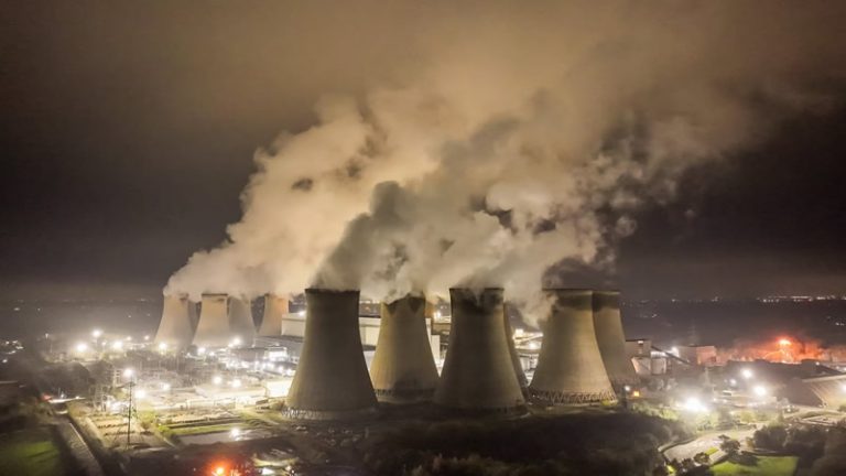 İngiltere’den 2035’e Kadar Yüzde 81 Emisyon Azaltma Taahhüdü