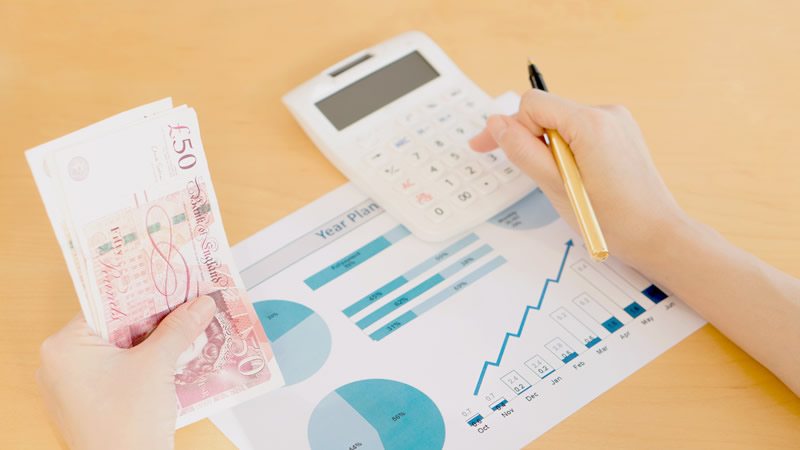 İngiltere’de Paranızı En İyi Şekilde Yönetmek İçin Atmanız Gereken 4 Önemli Adım