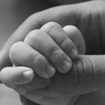 NHS İhmali Nedeniyle Yaralanan Çocuklar İçin Tarihi Tazminat Kararı