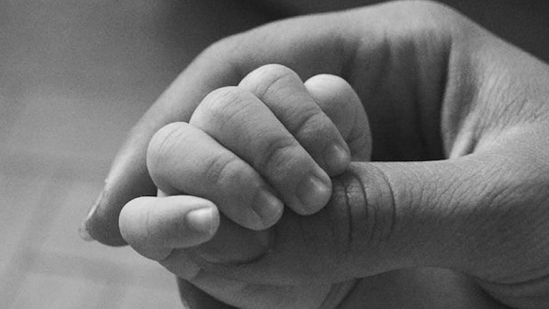 Londra’da Kimyasal Madde Nedeniyle 1 Yaşındaki Bebek Hayatını Kaybetti