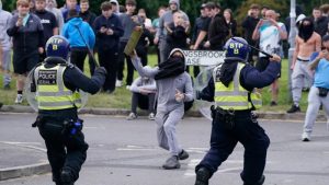 Sığınmacıların Kaldığı Oteli Yakmaya Çalışan Mahkum İntihar Etti