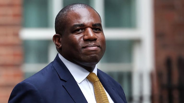 İngiltere’den “Köle Ticareti” Tazminatlarına Ret: “Beceri ve Bilim Paylaşacağız”