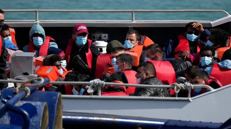 Manş Denizi’nde 85 Göçmen Kurtarıldı