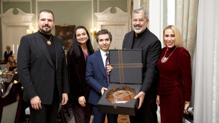 Lion Diamond’ın “Monad” Koleksiyonu Londra’da Tanıtıldı