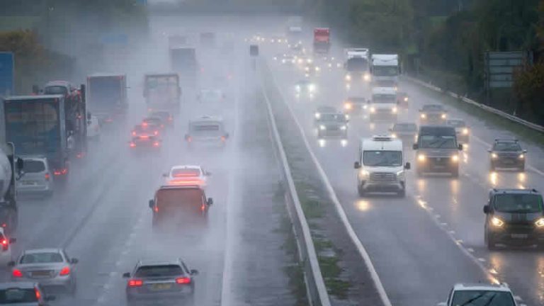 İngiltere’de Noel Tatiline Çıkan Milyonlarca Kişi için Hava Durumu Uyarısı