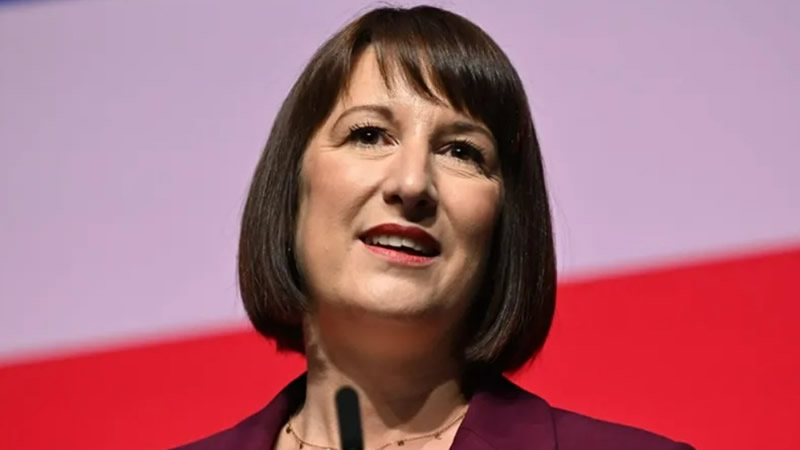 Maliye Bakanı Reeves Gelir Vergisi Artışından Vazgeçiyor