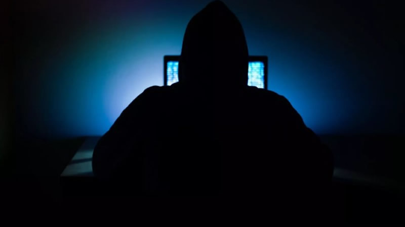 İngiltere Hükümeti, Cinsel İçerikli Deepfake’leri Suç Sayacak