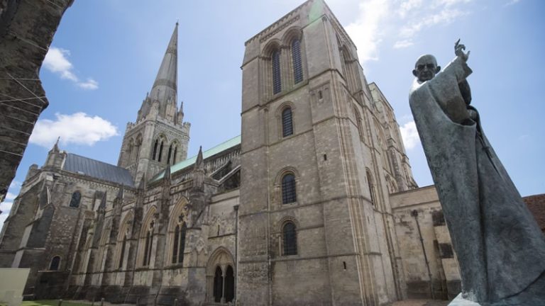 Londra Dışında Ev Sahibi Olmak İsteyenler İçin En Zor Bölge: Chichester