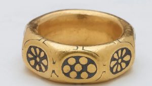 3 Milyon Sterlinlik Viking Hazinesi Hırsızı İçin Tutuklama Emri Çıkarıldı