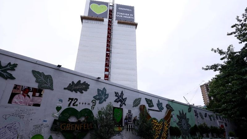 72 Kişinin Öldüğü Grenfell Kulesi Yıkılacak
