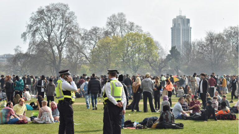 Londra’da İlkbaharın İlk Sinyalleri Geliyor: Sıcaklıklar 15°C’ye Ulaşacak