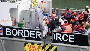 İngiltere, Kaçak Yollarla Gelen Göçmenlere Vatandaşlık Vermeyi Durduruyor