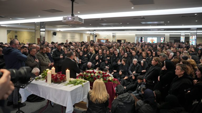 İş İnsanı Fırat Mayıl’ın Ağabeyi Murat Mayıl’ın Cenaze Töreni Londra’da Yapıldı