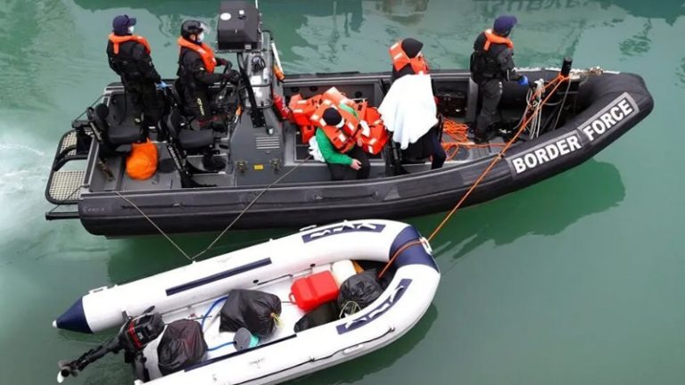 İngiltere’ye Yasadışı Yollarla Giren Kişilerin Aile Hayatına İlişkin Haklar Mercek Altında