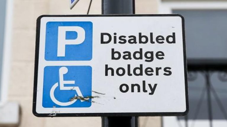 Haringey Belediyesi’nden Mavi Kart Sahtekârlığına Karşı Sert Önlemler